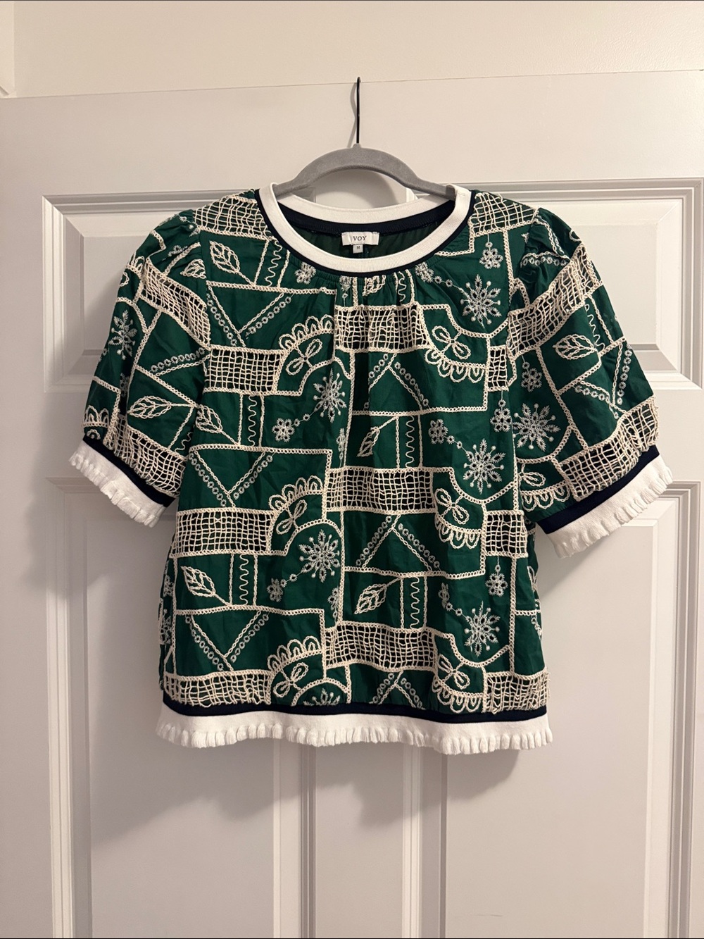 Embroidered Green Short-Sleeve Blouse with Contrast Trim